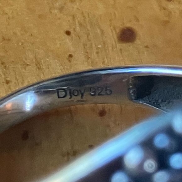 Genuine White Buffalo Sterling Silver Ring Size 7 - Picture 6 of 9